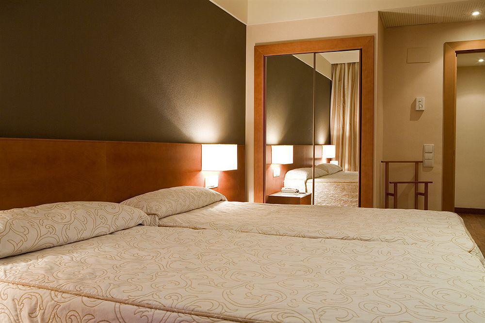 Hotel Zenit Don Yo à Saragosse Chambre photo